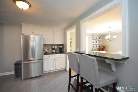26 Greystone Road West Hartford CT 06107