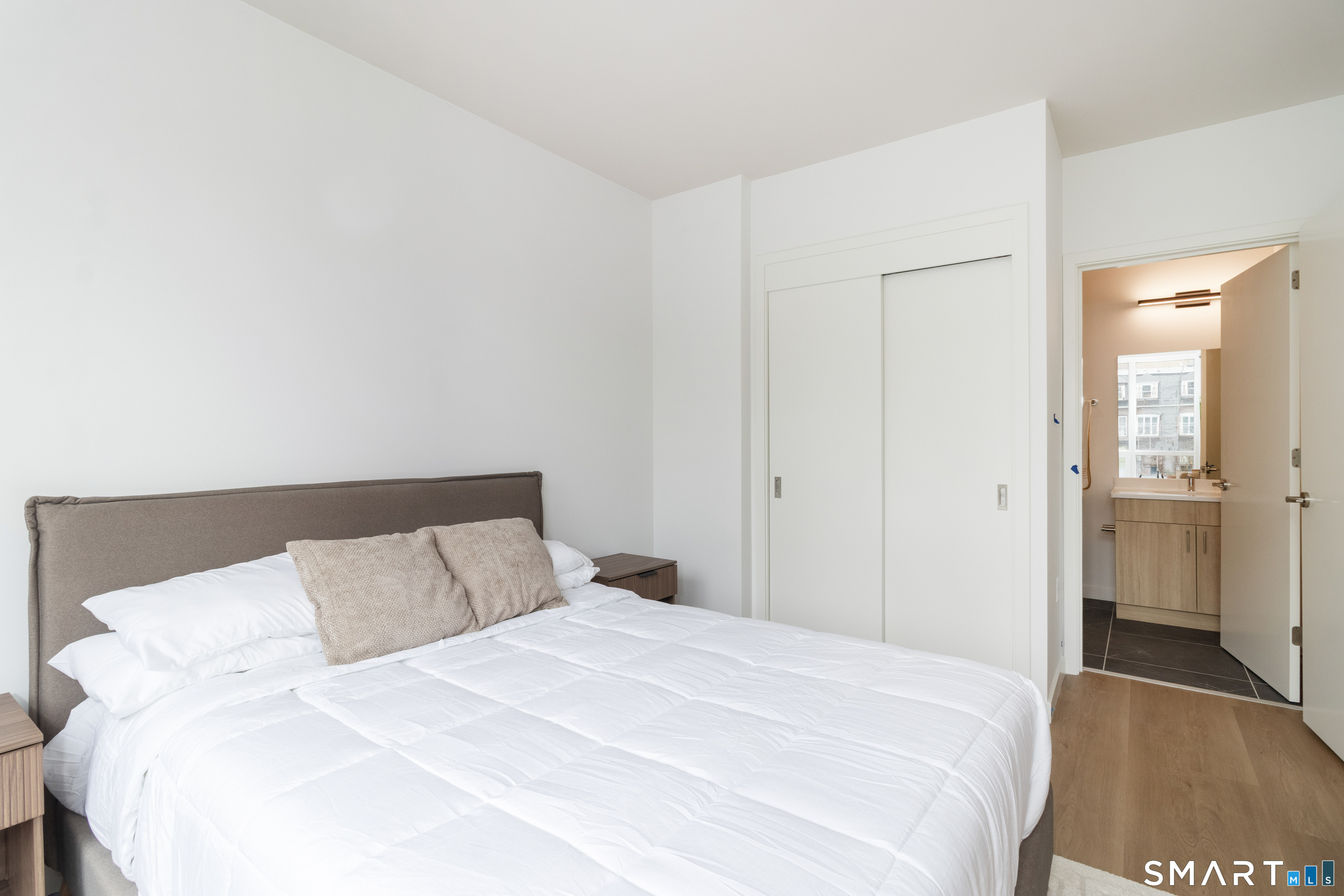 19 Elm Street New Haven CT 06513