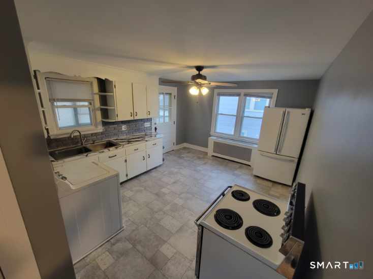 307 Hill Street Waterbury CT 06704