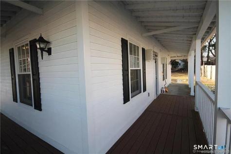 28 Reed Street New London CT 06320