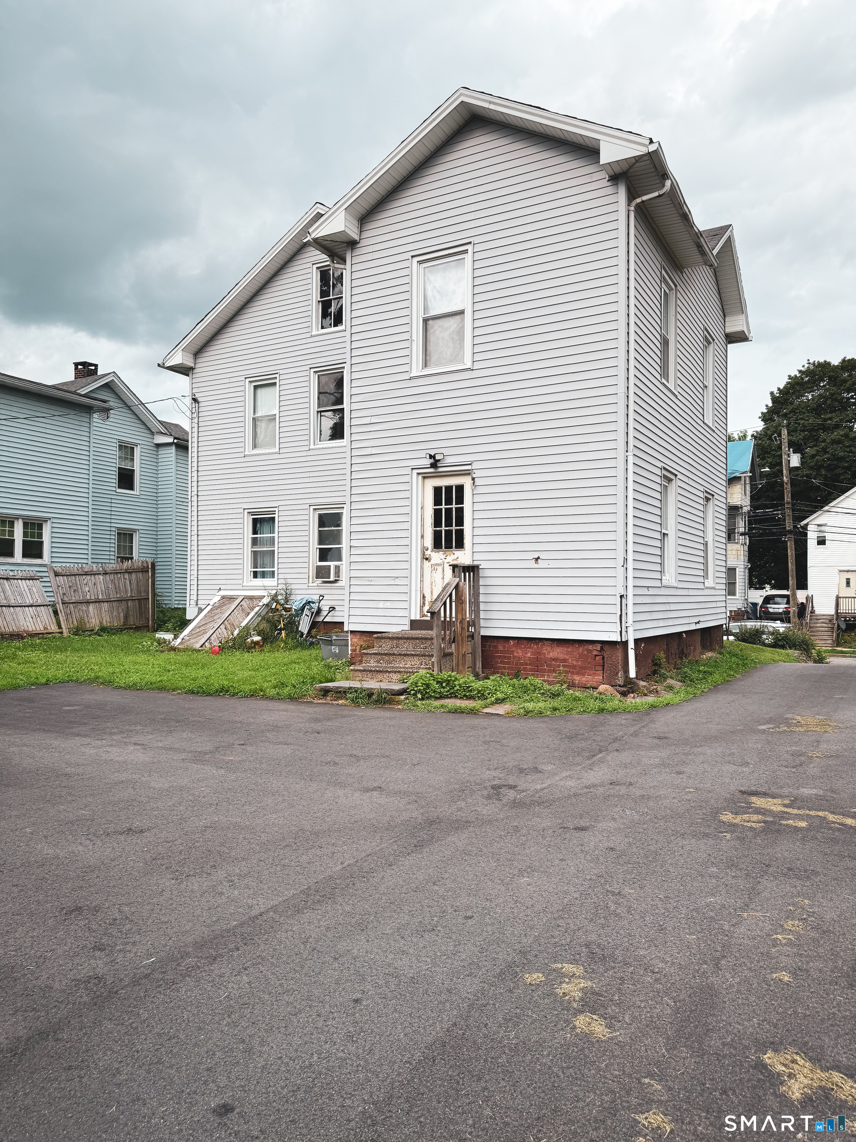 18 South 1st Street Meriden CT 06451