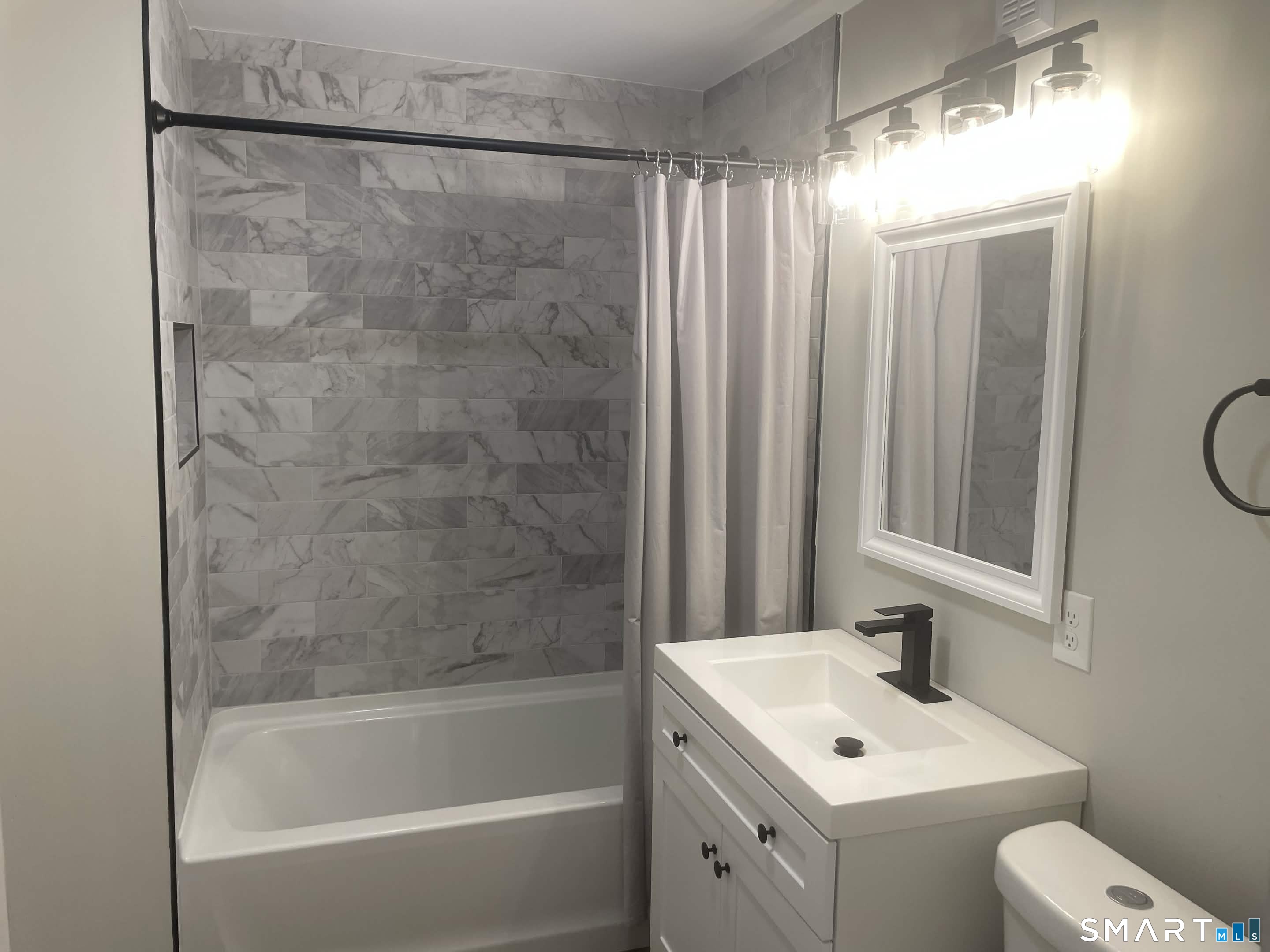 82 Windsor Street Enfield CT 06082