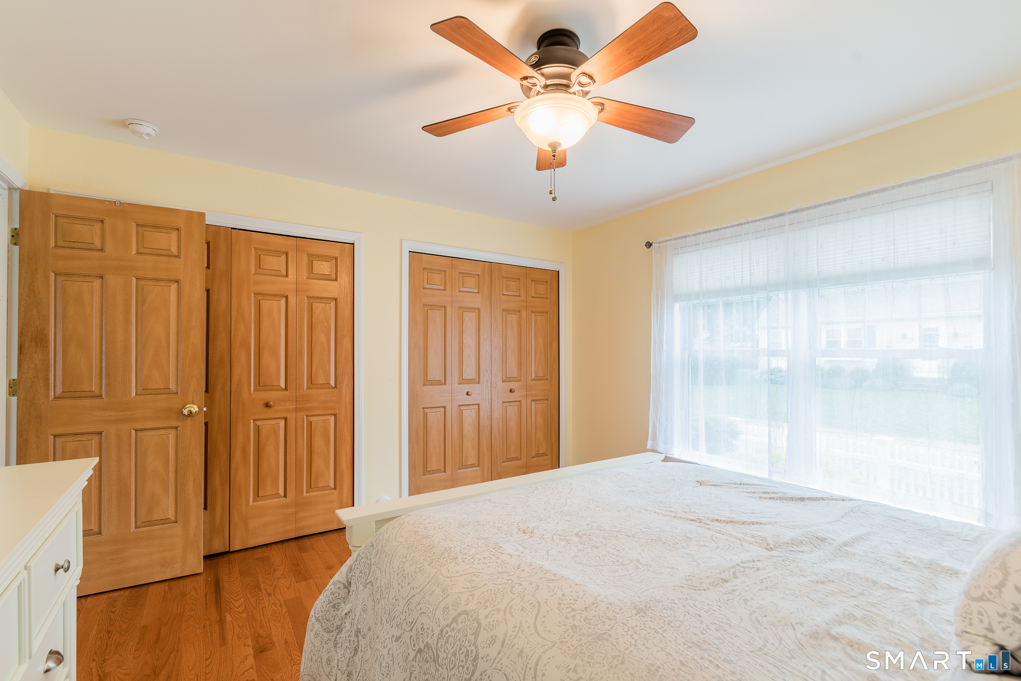 4 Sunrise Avenue East Lyme CT 06357