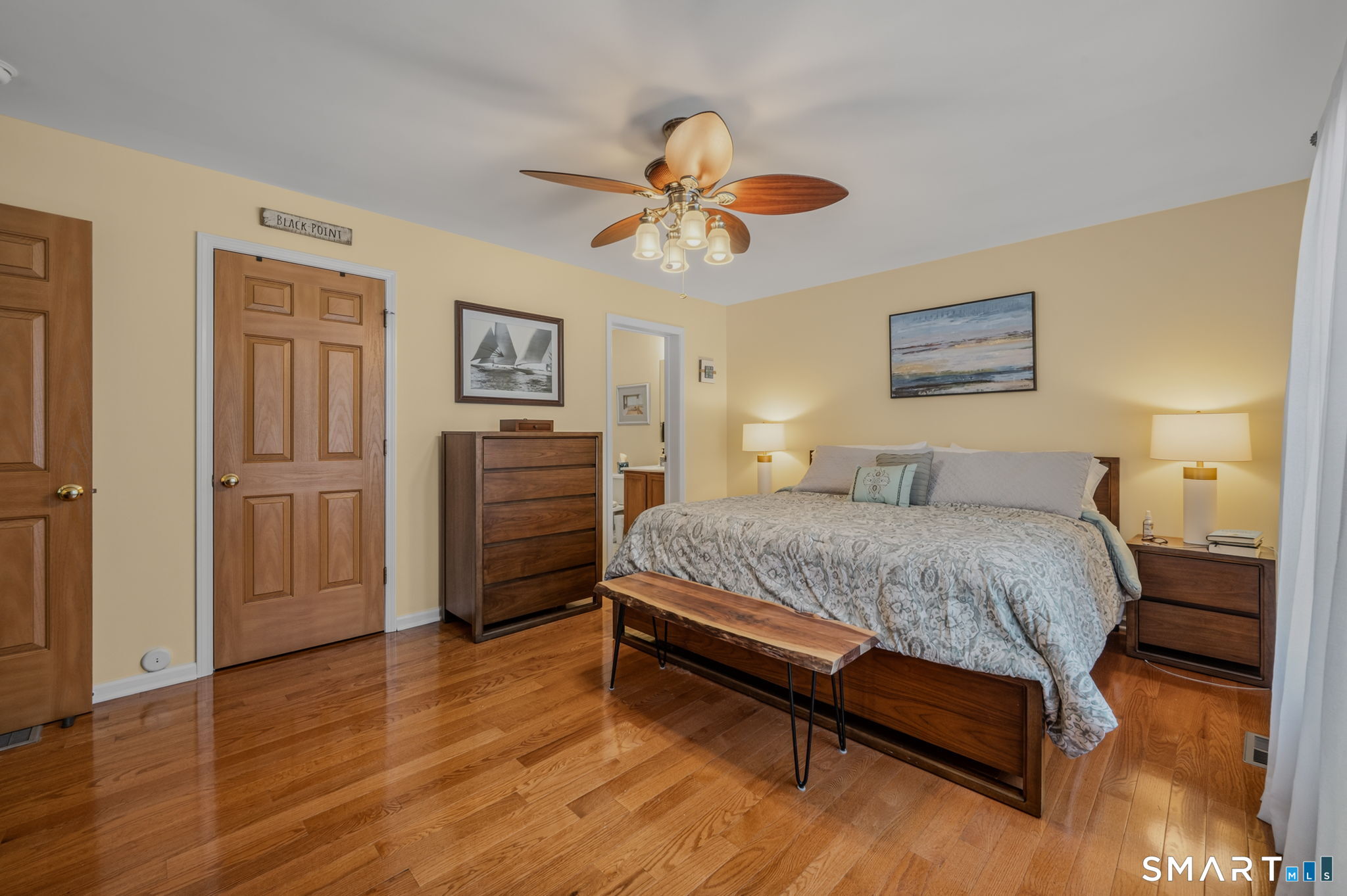 4 Sunrise Avenue East Lyme CT 06357