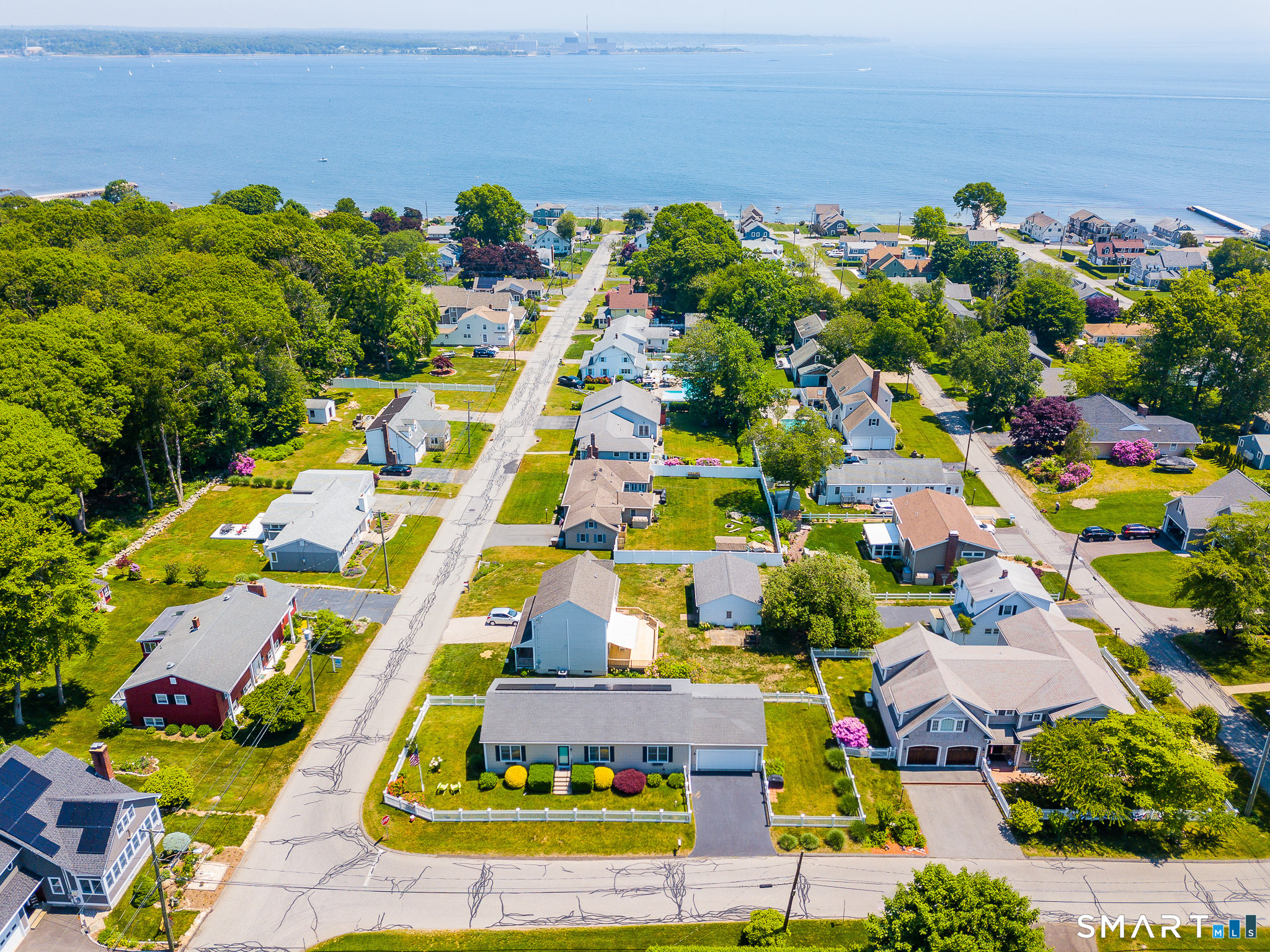 4 Sunrise Avenue East Lyme CT 06357