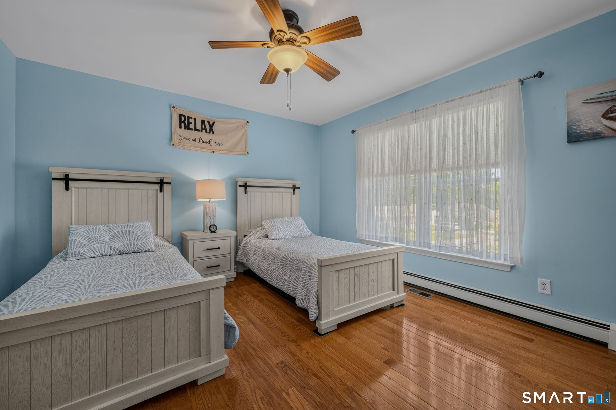 4 Sunrise Avenue East Lyme CT 06357