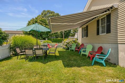4 Sunrise Avenue East Lyme CT 06357