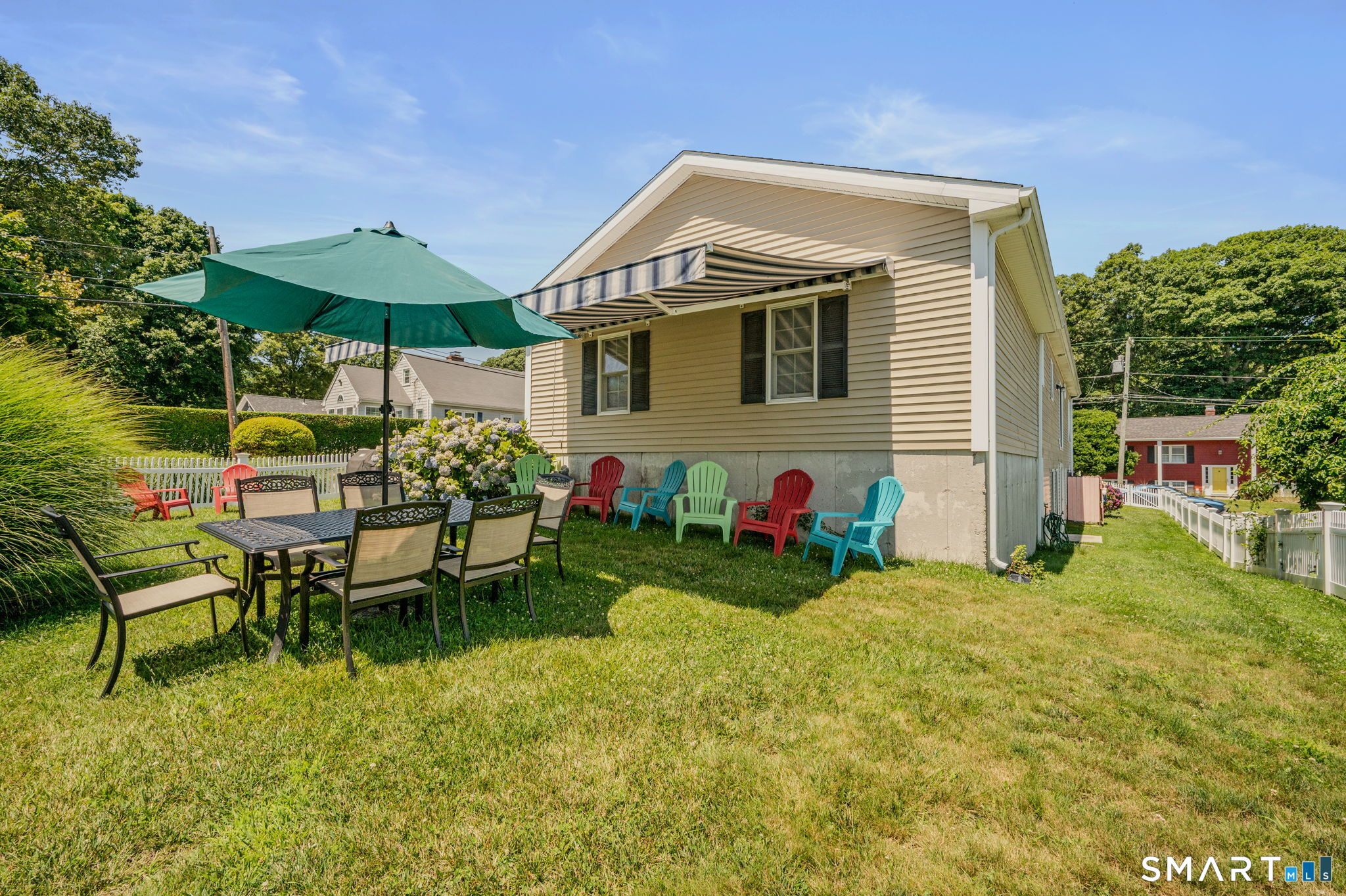 4 Sunrise Avenue East Lyme CT 06357