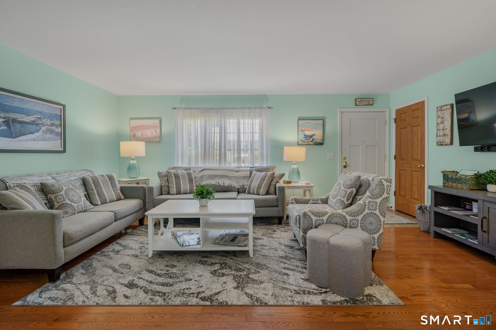4 Sunrise Avenue East Lyme CT 06357