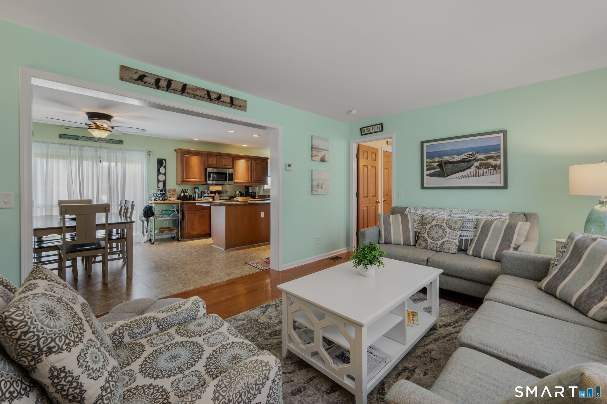 4 Sunrise Avenue East Lyme CT 06357