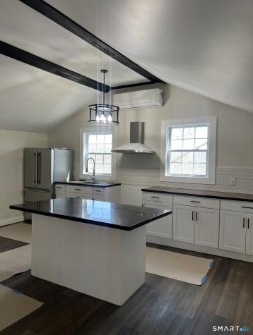 22 Hemlock Trail Newtown CT 06482