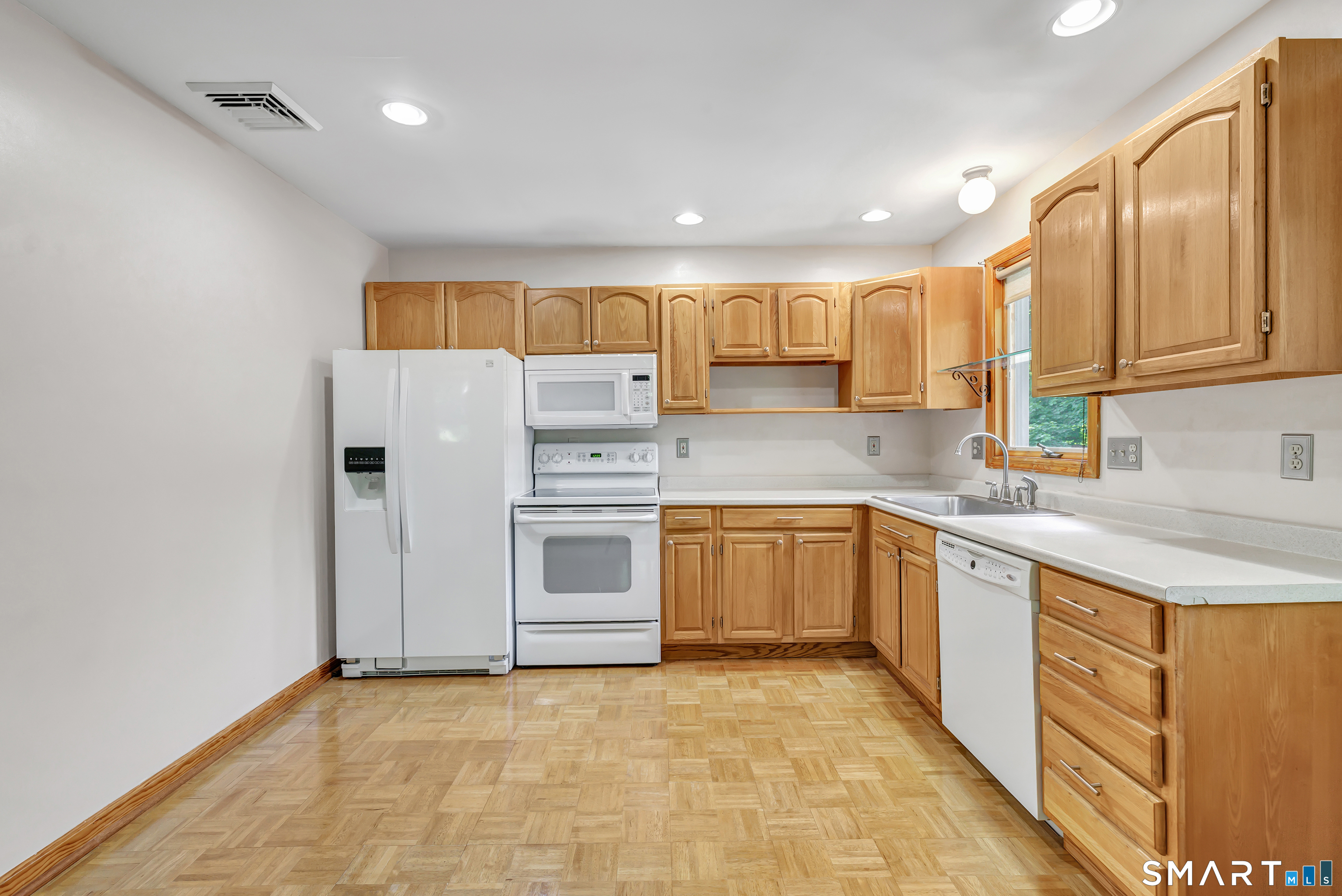 5B Saxony Drive Monroe CT 06468
