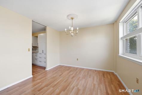 889 Farmington Avenue West Hartford CT 06119