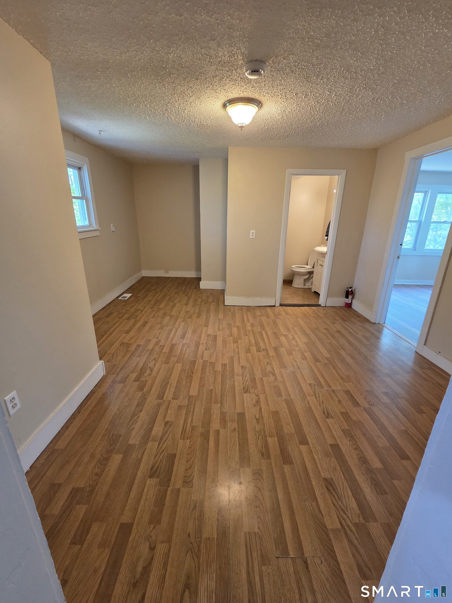 22 Lakeview Street East Hampton CT 06424