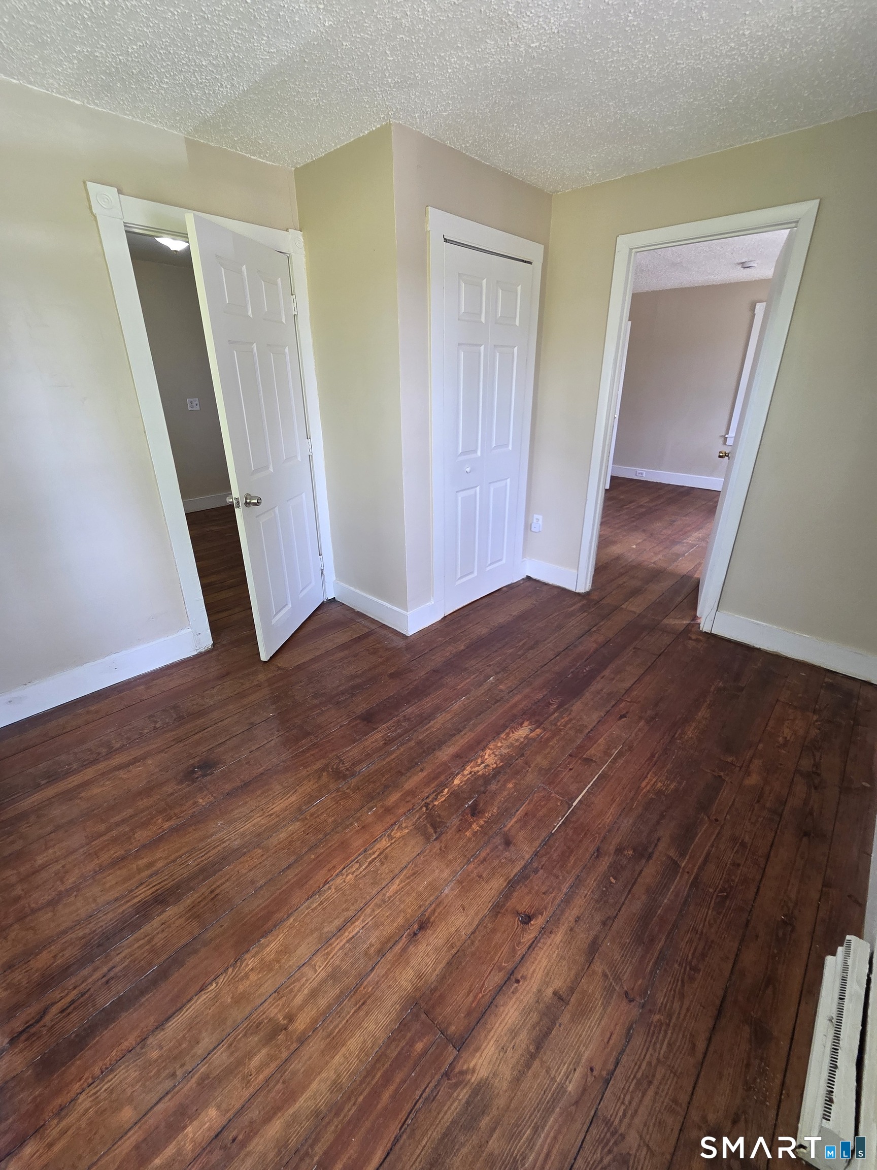 22 Lakeview Street East Hampton CT 06424