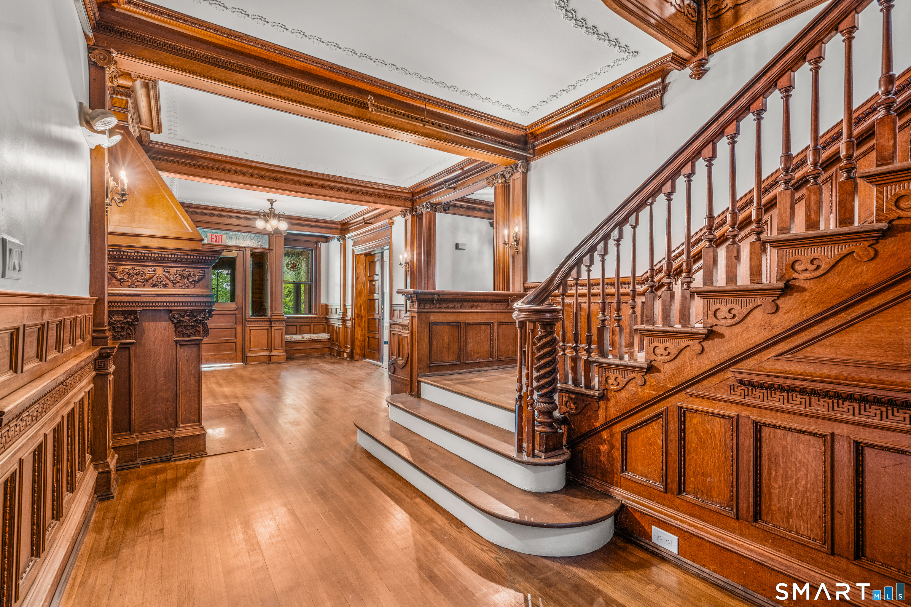 360 Farmington Avenue Hartford CT 06105