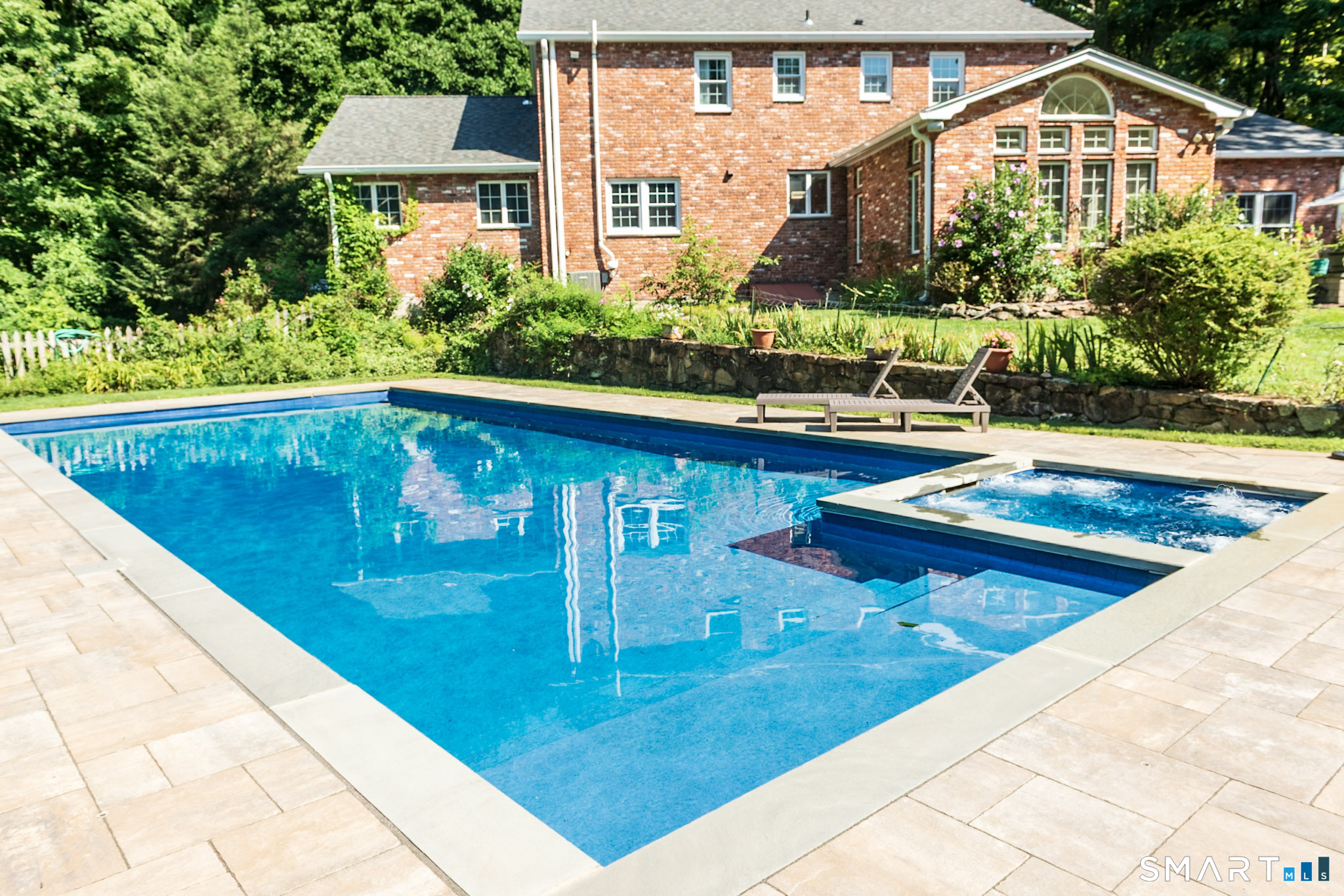 208 Adams Road Easton CT 06612