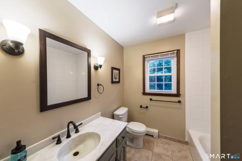 208 Adams Road Easton CT 06612