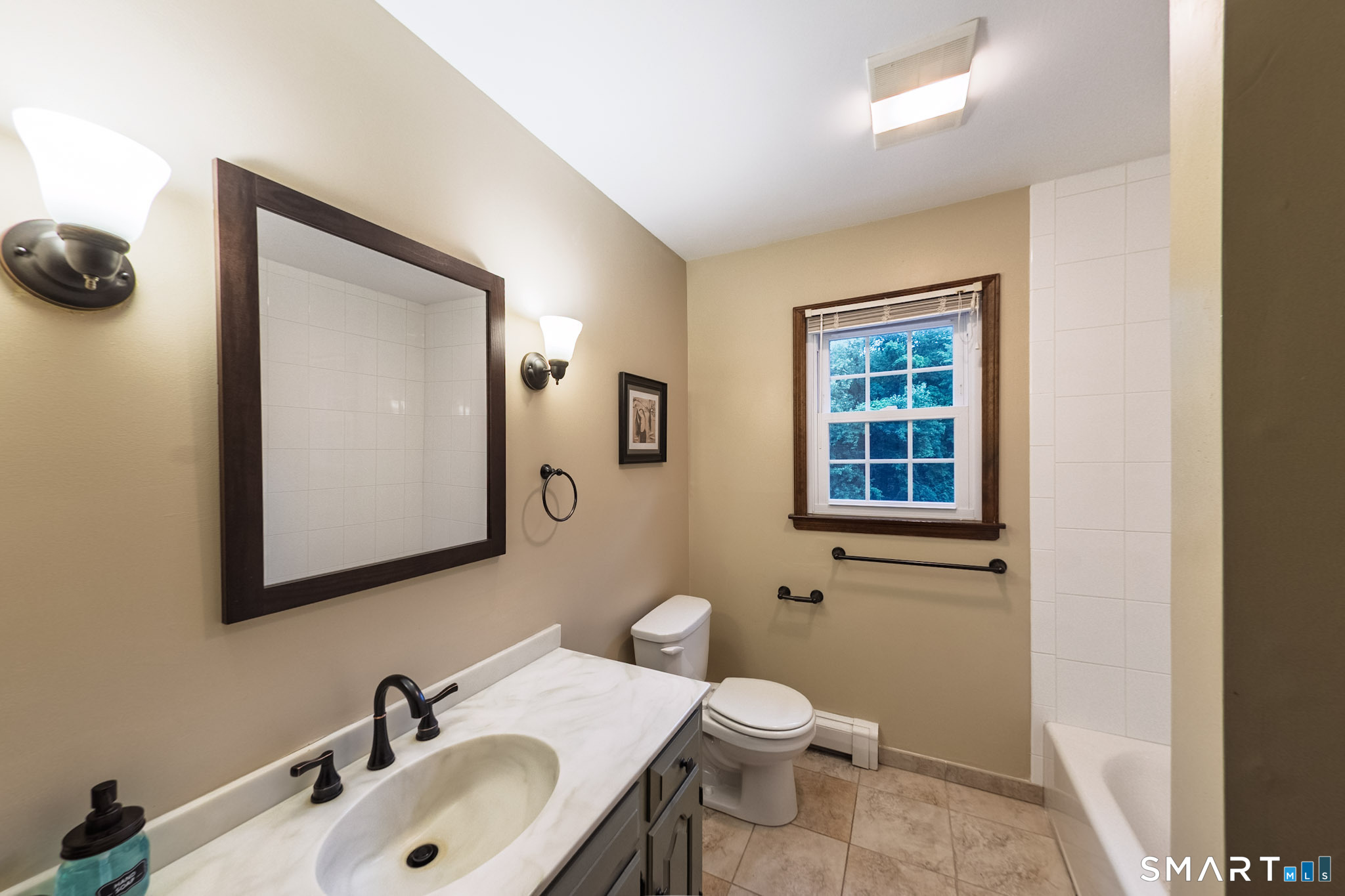 208 Adams Road Easton CT 06612