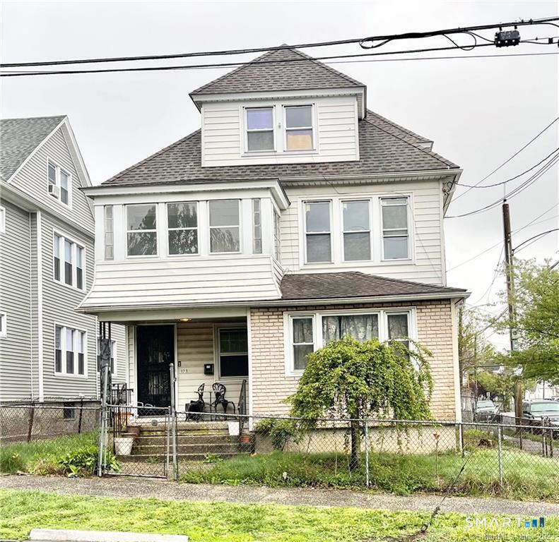 Bridgeport CT, 173 Coleman Street, Unit 2nd fl