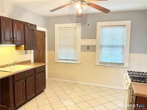 173 Coleman Street Bridgeport CT 06604