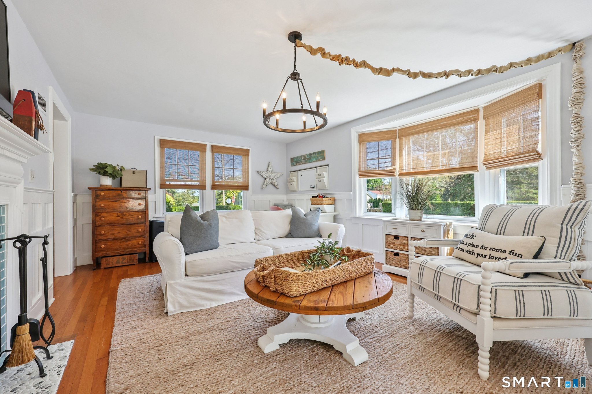 899 Ocean Avenue New London CT 06320