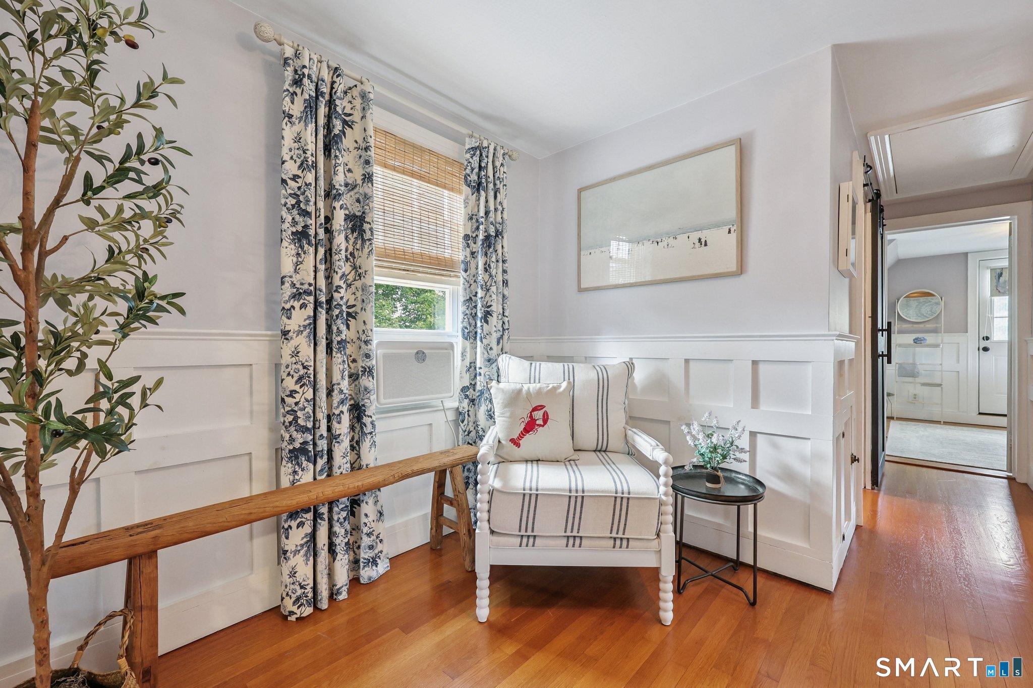 899 Ocean Avenue New London CT 06320