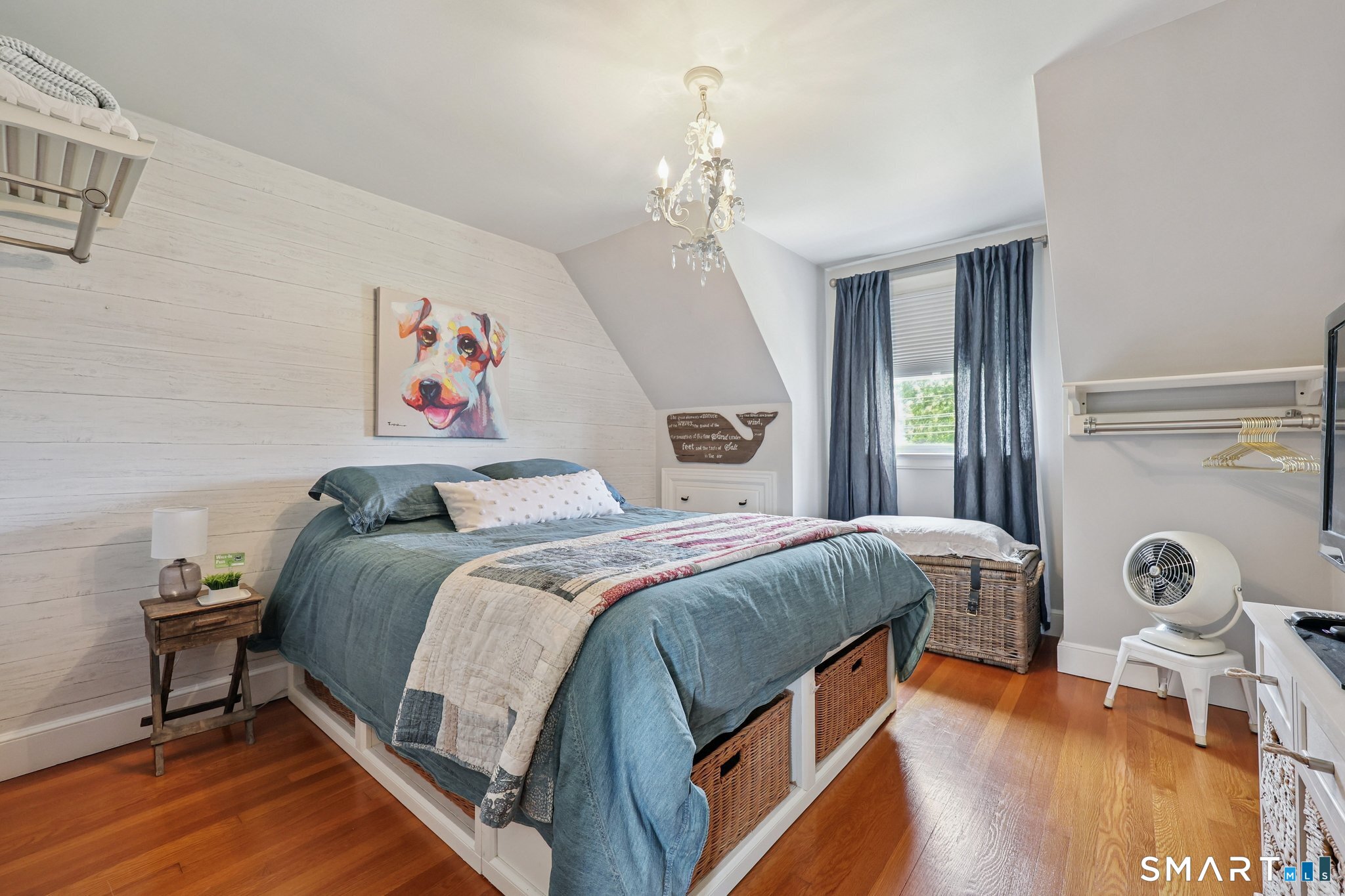 899 Ocean Avenue New London CT 06320