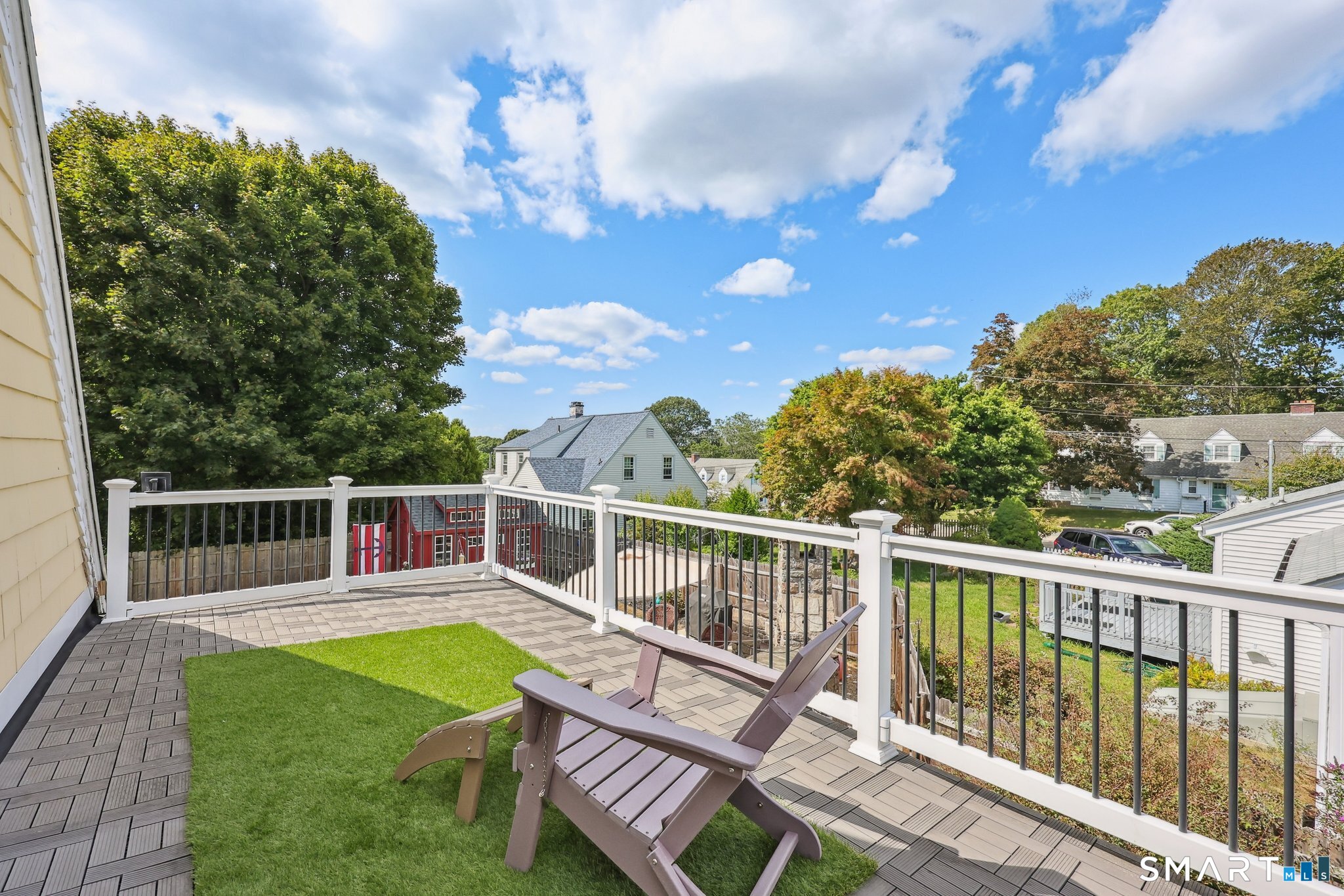 899 Ocean Avenue New London CT 06320