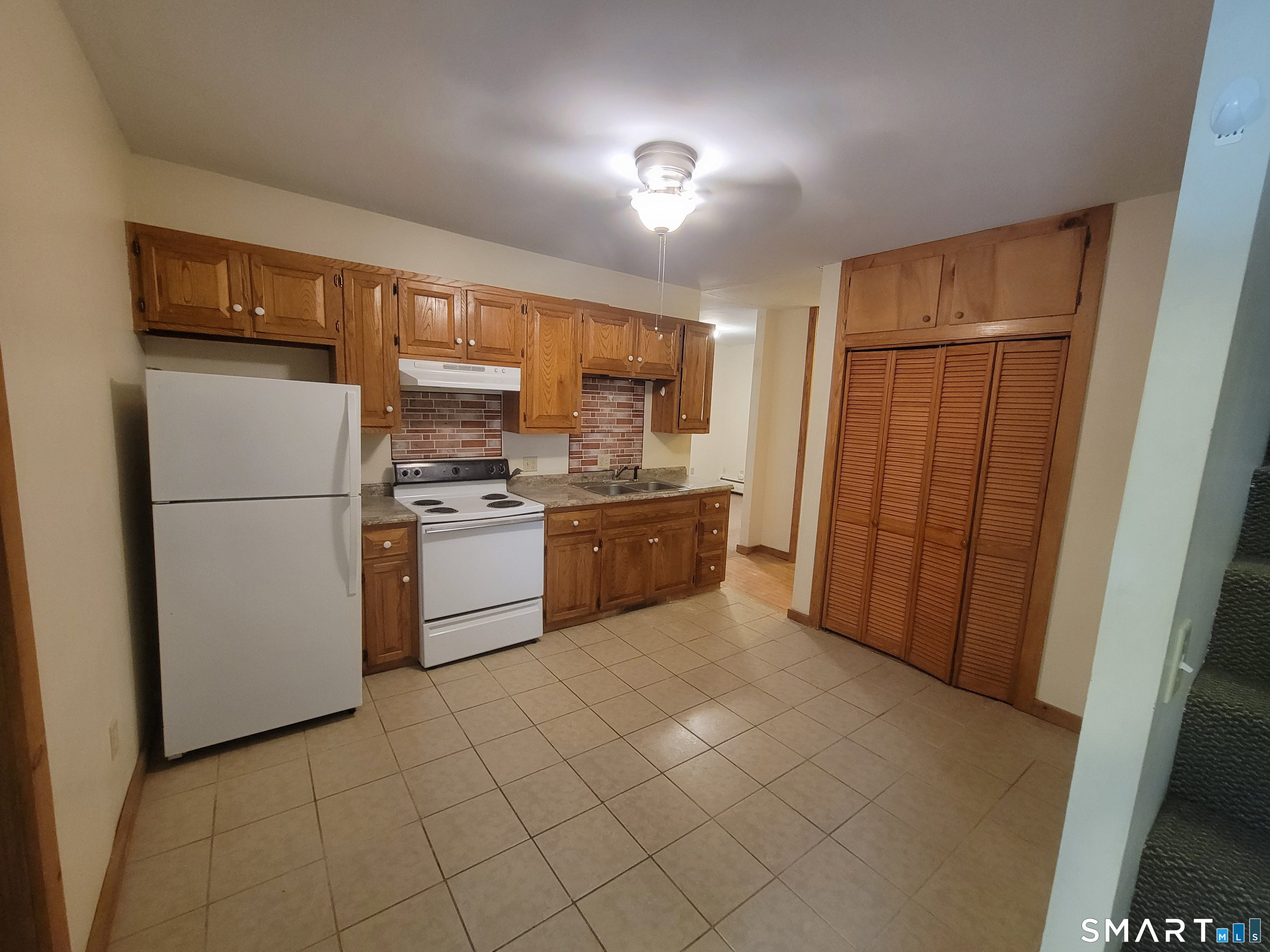 366 Hartford Pike Killingly CT 06241