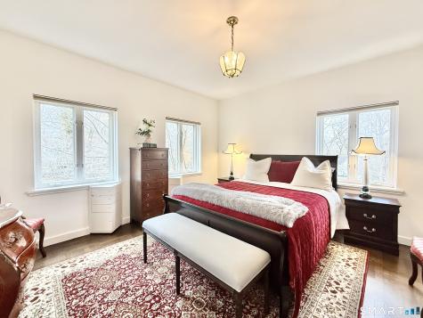 57 Drum Hill Lane Stamford CT 06902