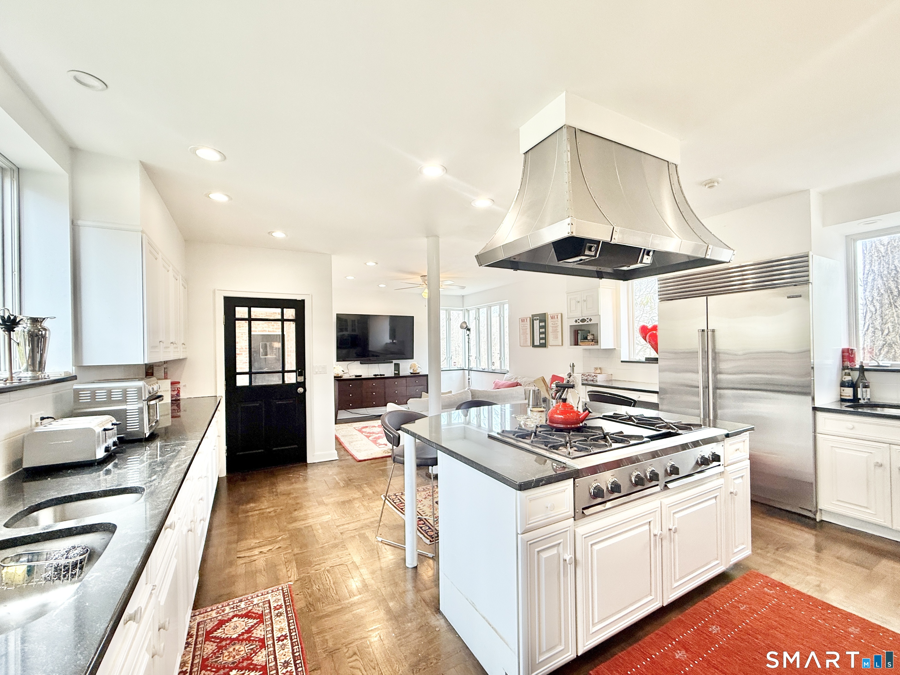 57 Drum Hill Lane Stamford CT 06902