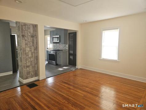 43 Old Windsor Avenue Bloomfield CT 06002