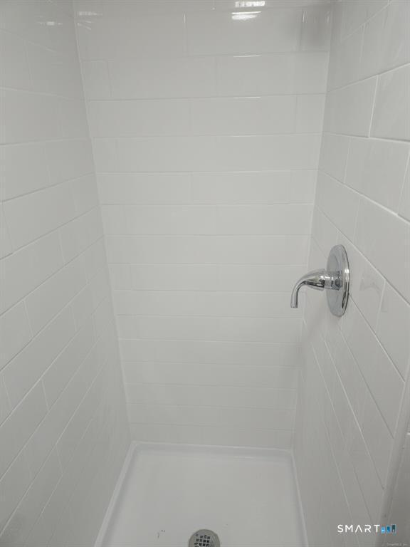 43 Old Windsor Avenue Bloomfield CT 06002