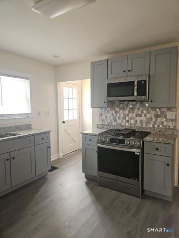 43 Old Windsor Avenue Bloomfield CT 06002