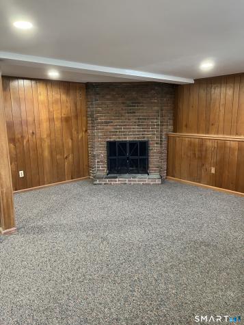32 Lexington Circle Newington CT 06111