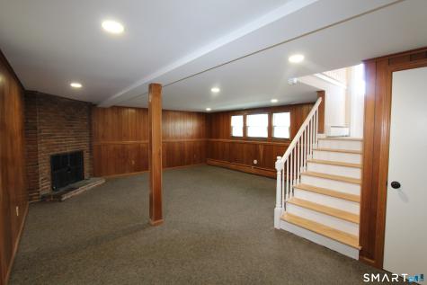 32 Lexington Circle Newington CT 06111