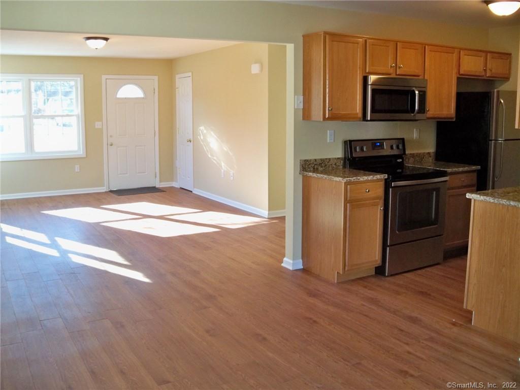 21 Apple Street Wallingford CT 06492