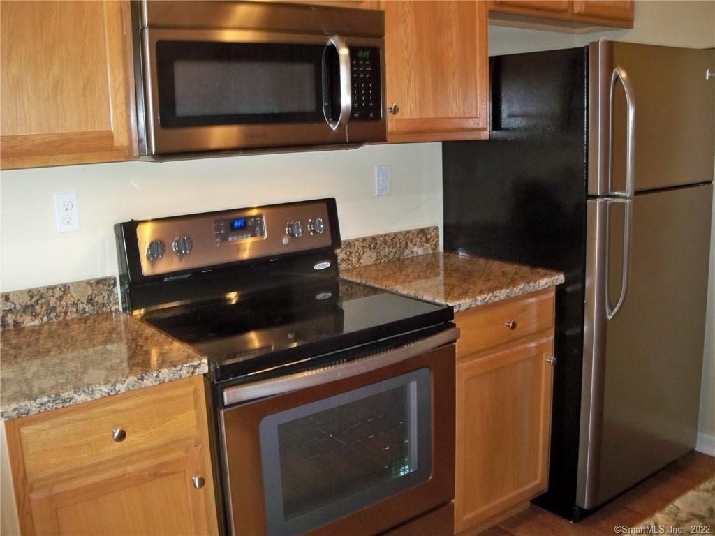 21 Apple Street Wallingford CT 06492