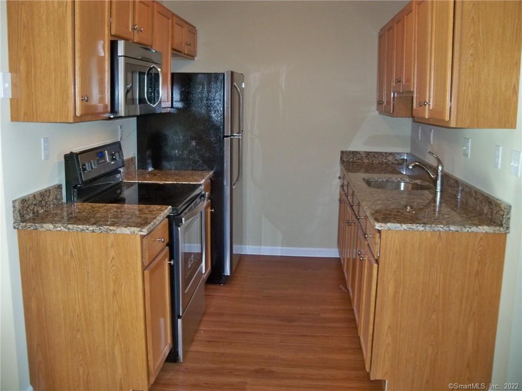 21 Apple Street Wallingford CT 06492