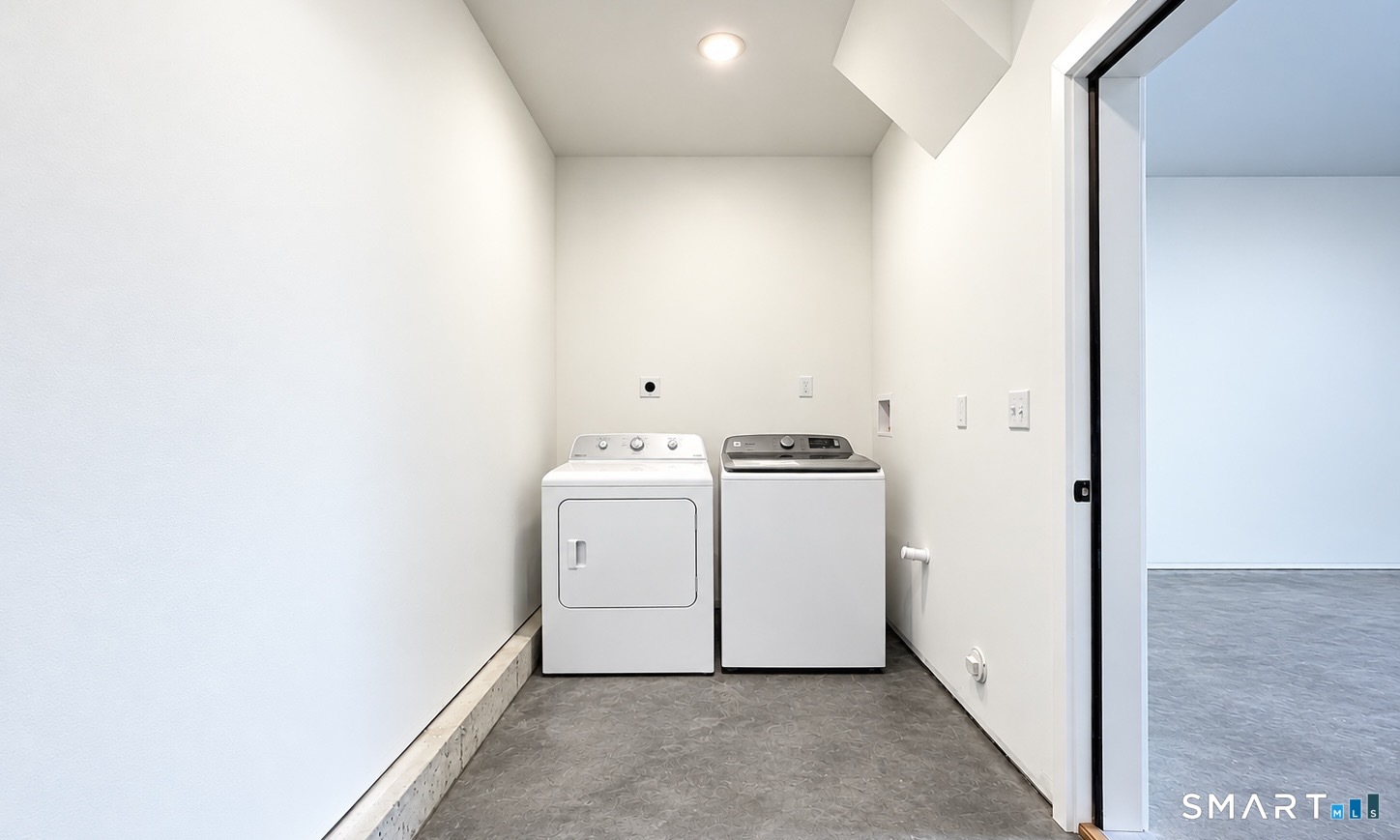 249 B New Haven Avenue Milford CT 06460