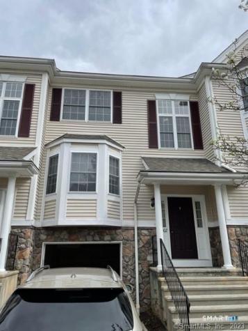 1002 Larson Drive Danbury CT 06810