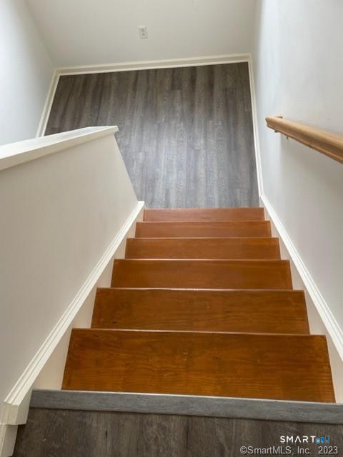 1002 Larson Drive Danbury CT 06810