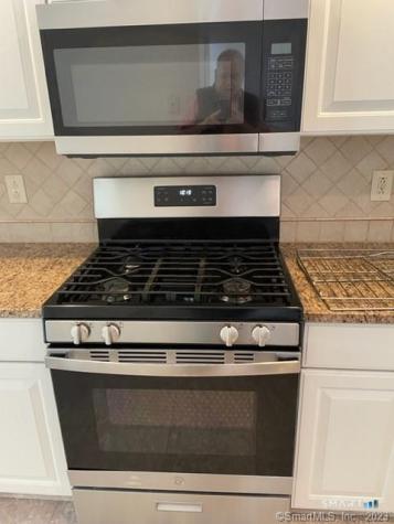 1002 Larson Drive Danbury CT 06810