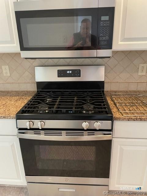 1002 Larson Drive Danbury CT 06810