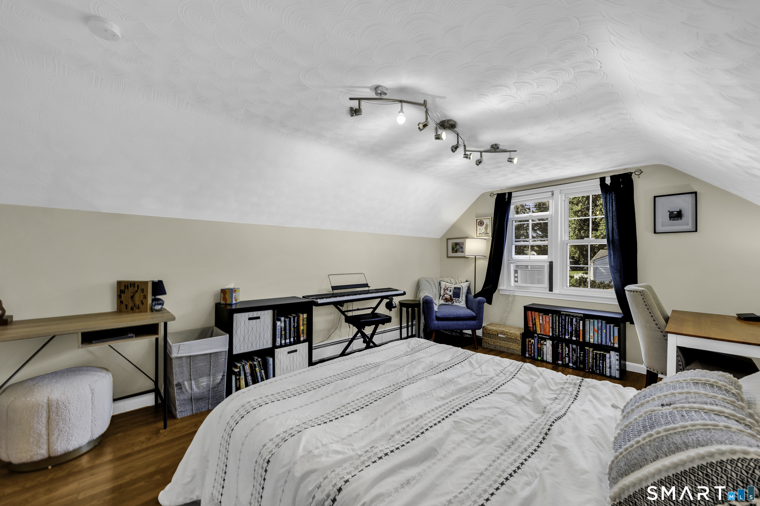 9 Sam Street Enfield CT 06082