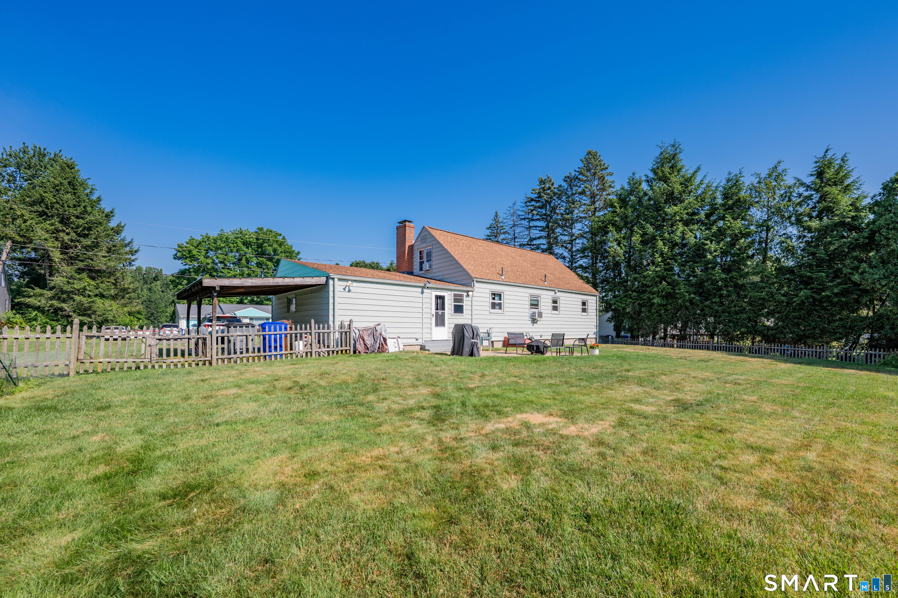 9 Sam Street Enfield CT 06082