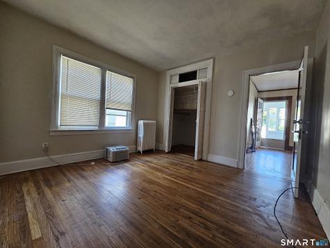 33 Woodmere Road West Hartford CT 06119