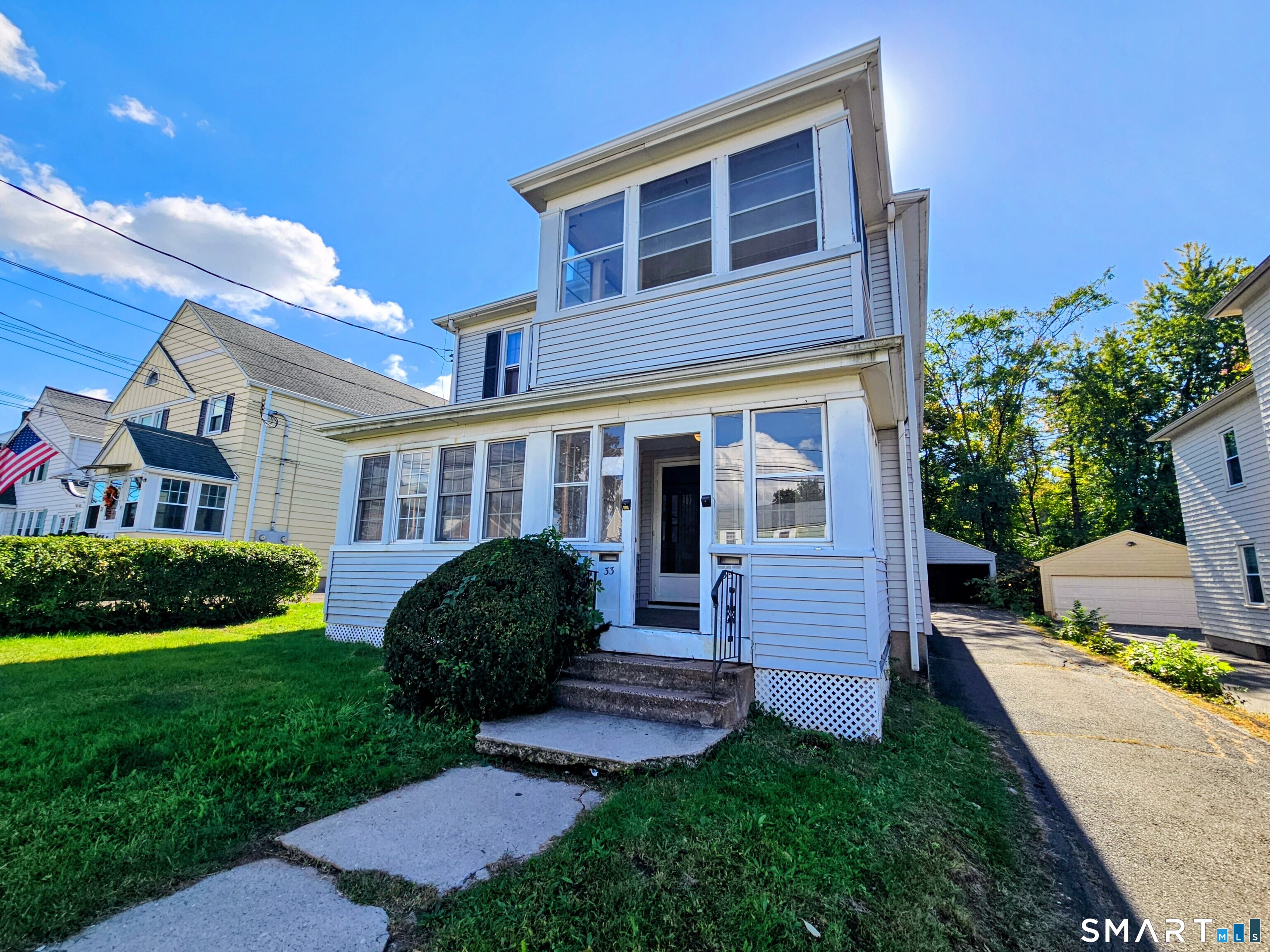 33 Woodmere Road West Hartford CT 06119