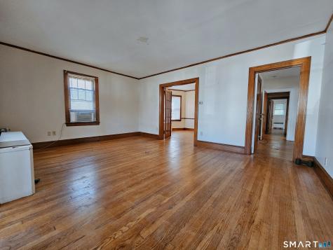 33 Woodmere Road West Hartford CT 06119
